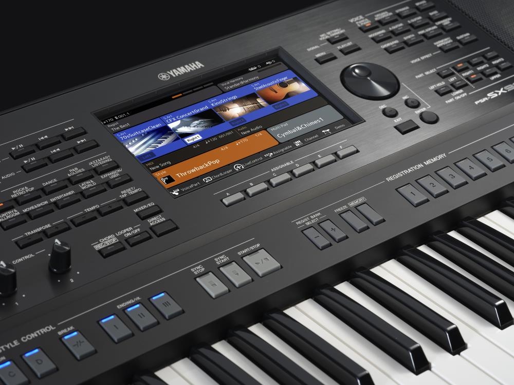 YAMAHA PSR SX 920   Arranger Digit. 61/T