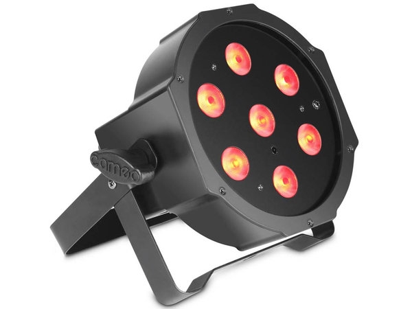 CAMEO FLAT PAR TRI 3W IR    7x3W   30°